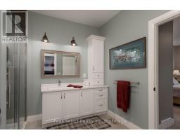 212 ST. MARIA STREET - 32
