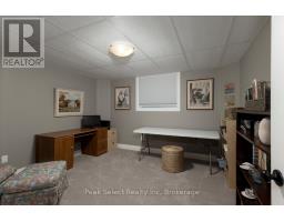 212 ST. MARIA STREET - 34