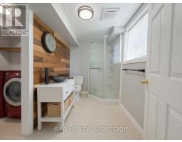 160 WESTFALL CRESCENT - 19
