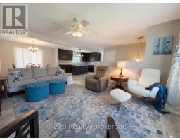 160 WESTFALL CRESCENT - 7