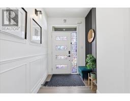 92 MOON CRESCENT - 5