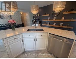 23 12TH STREET SE - 8