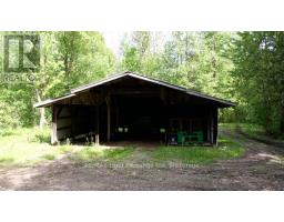 35 SIDEROAD 10A - 36