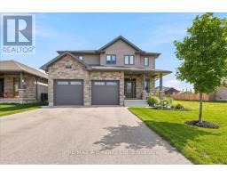 209 ARDEN CRESCENT - 1