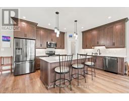 209 ARDEN CRESCENT - 15