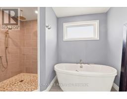 209 ARDEN CRESCENT - 28