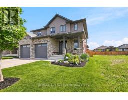 209 ARDEN CRESCENT - 3