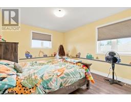 209 ARDEN CRESCENT - 35