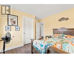 209 ARDEN CRESCENT - 37