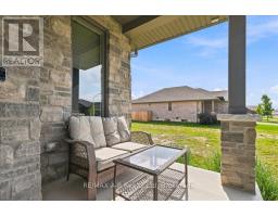 209 ARDEN CRESCENT - 6