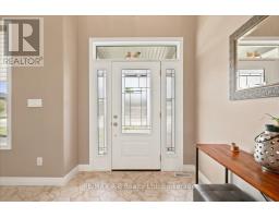 209 ARDEN CRESCENT - 7