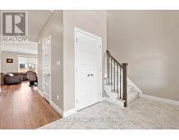 209 ARDEN CRESCENT - 8