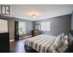 12 MURRAY STREET - 16