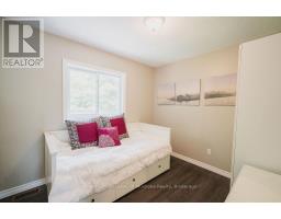 12 MURRAY STREET - 25