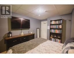12 MURRAY STREET - 33