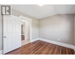 241 VICTORIA ROAD S - 17