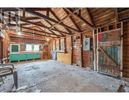 241 VICTORIA ROAD S - 33