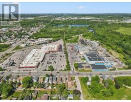 241 VICTORIA ROAD S - 38