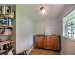 118 ISAAC STREET - 11