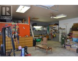 118 ISAAC STREET - 23