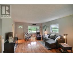 118 ISAAC STREET - 5