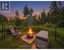32 MAPLE GROVE VILLAGE ROAD - 13