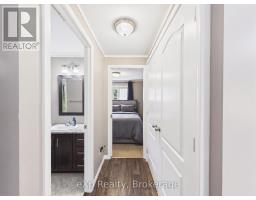 32 MAPLE GROVE VILLAGE ROAD - 7