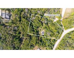 89 SPRUCEDALE DRIVE - 3
