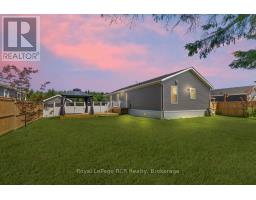 206 SPRUCE DRIVE - 34