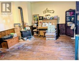 570 10TH STREET - 16