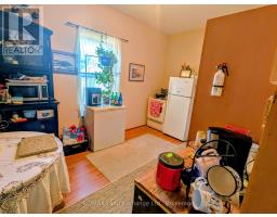 570 10TH STREET - 27