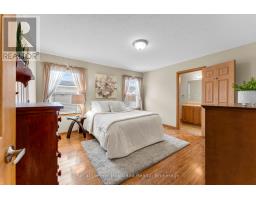 27 CHEYENNE LANE - 16