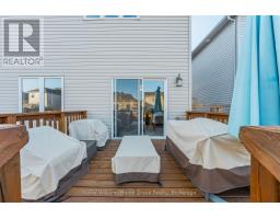 24 COURTNEY STREET - 38