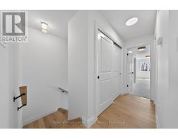 19 HALLS DRIVE - 19