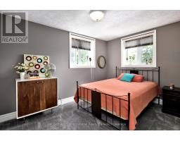 457 2ND AVENUE W - 35