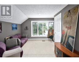 457 2ND AVENUE W - 40