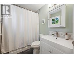 80 MEMORIAL CRESCENT - 12