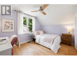 80 MEMORIAL CRESCENT - 15