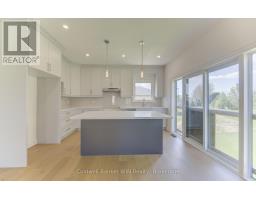 643 MARTIN STREET - 14