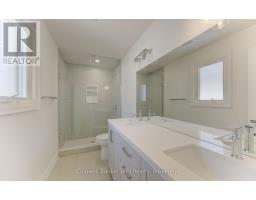 643 MARTIN STREET - 32