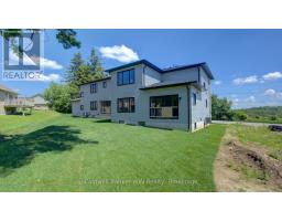 643 MARTIN STREET - 34