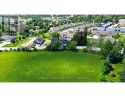 643 MARTIN STREET - 44