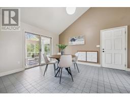 8060 WELLINGTON 18 ROAD - 10
