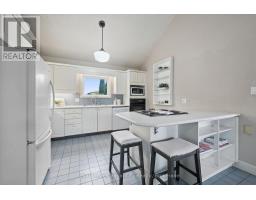 8060 WELLINGTON 18 ROAD - 12