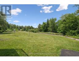 8060 WELLINGTON 18 ROAD - 42