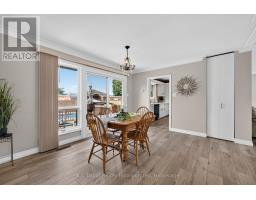 382 HURON ROAD - 13
