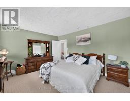 382 HURON ROAD - 19