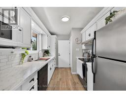 382 HURON ROAD - 24