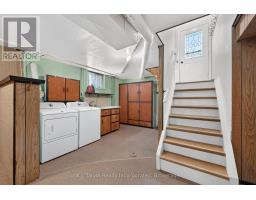 382 HURON ROAD - 30