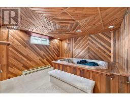 382 HURON ROAD - 31